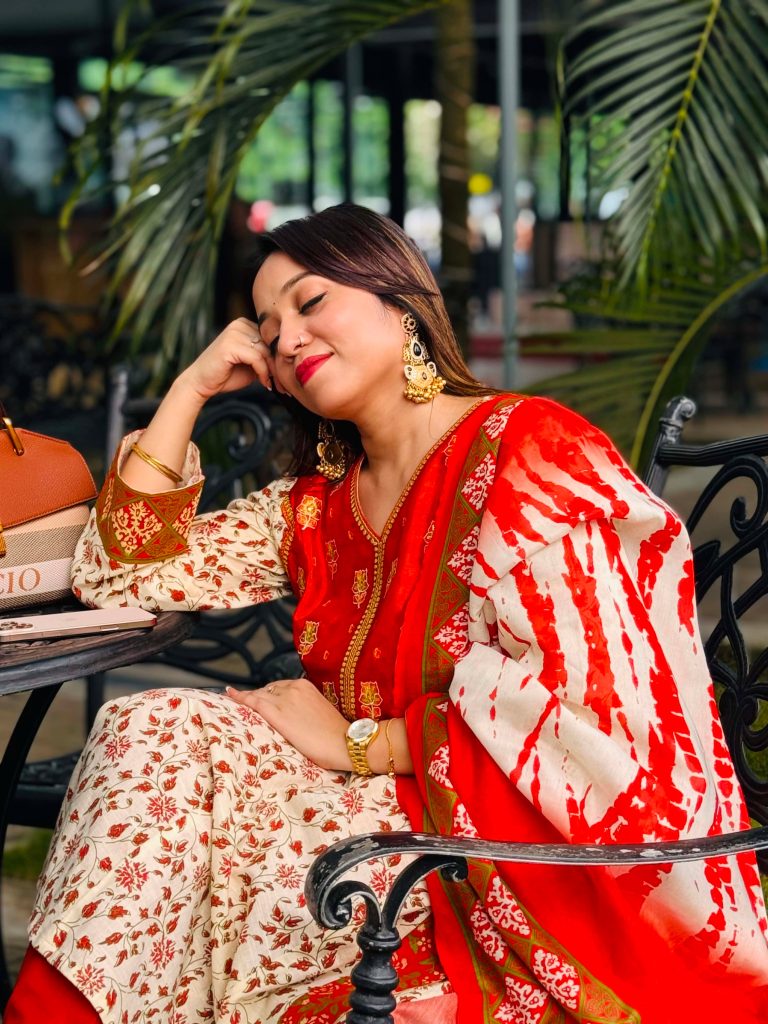 unset Bloom Embroidered Cotton 3-Piece Kurti Set